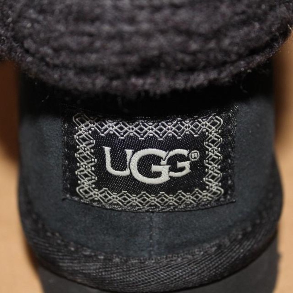 UGG Women's Lattice Cardy Sweater Suede Boot 11 - Picture 2 of 6